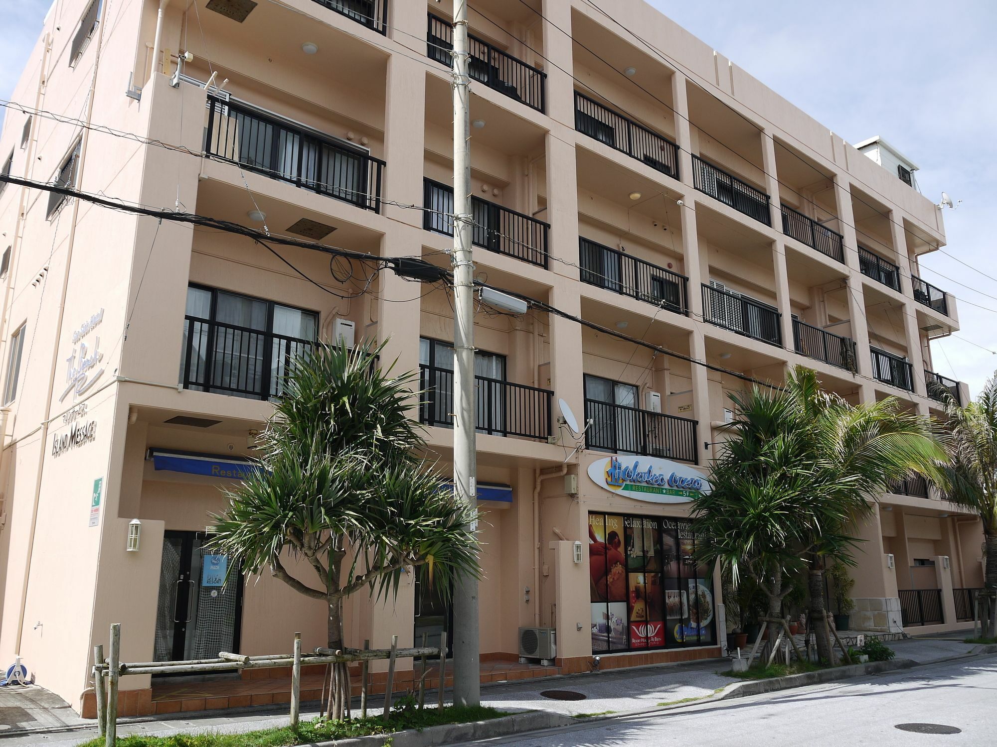 Seaside Hotel The Beach Chatan Exterior photo